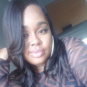 Meet your Posher, Jasmine